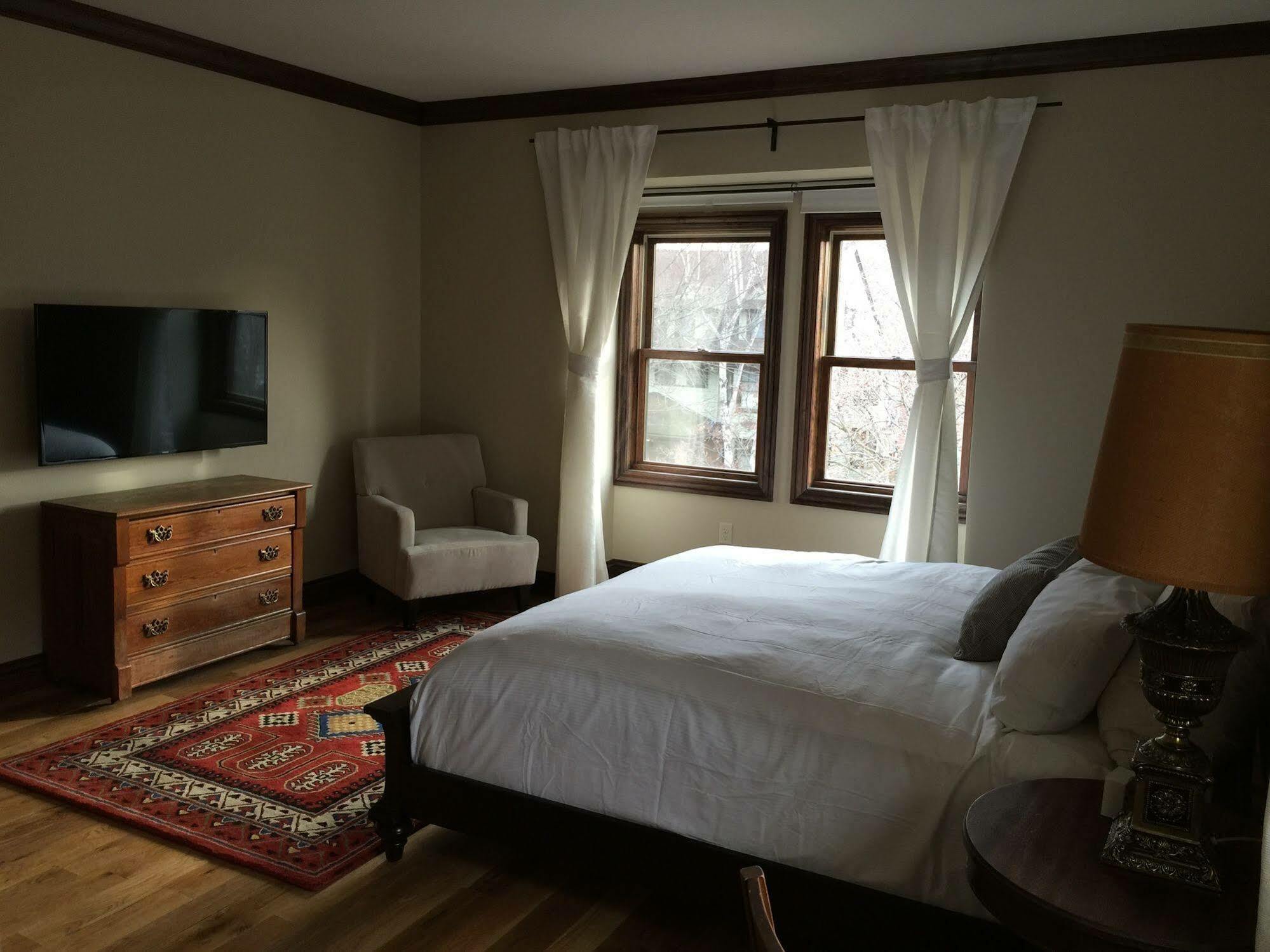 فندق Dartmouth House روتشستر المظهر الخارجي الصورة